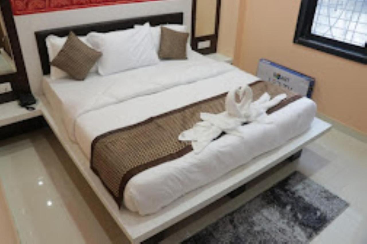 Hotel Sainath, Chhindwāra Buitenkant foto